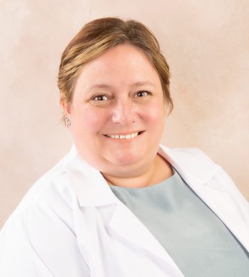 Headshot photo of Jen Canfield, APRN