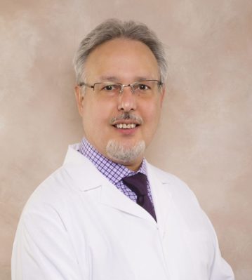 Headshot photo of Luis Pozniak, MD