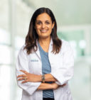 Headshot photo of Roshni Patel, MD