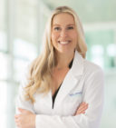 Headshot photo of Shauna Smith, APRN