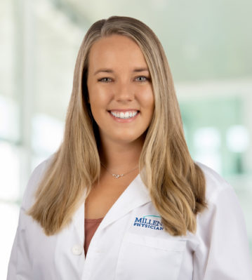 headshot photo of Brianna Bieber, APRN