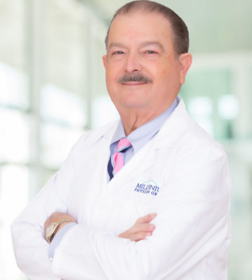 headshot photo of Luis Casanova, MD